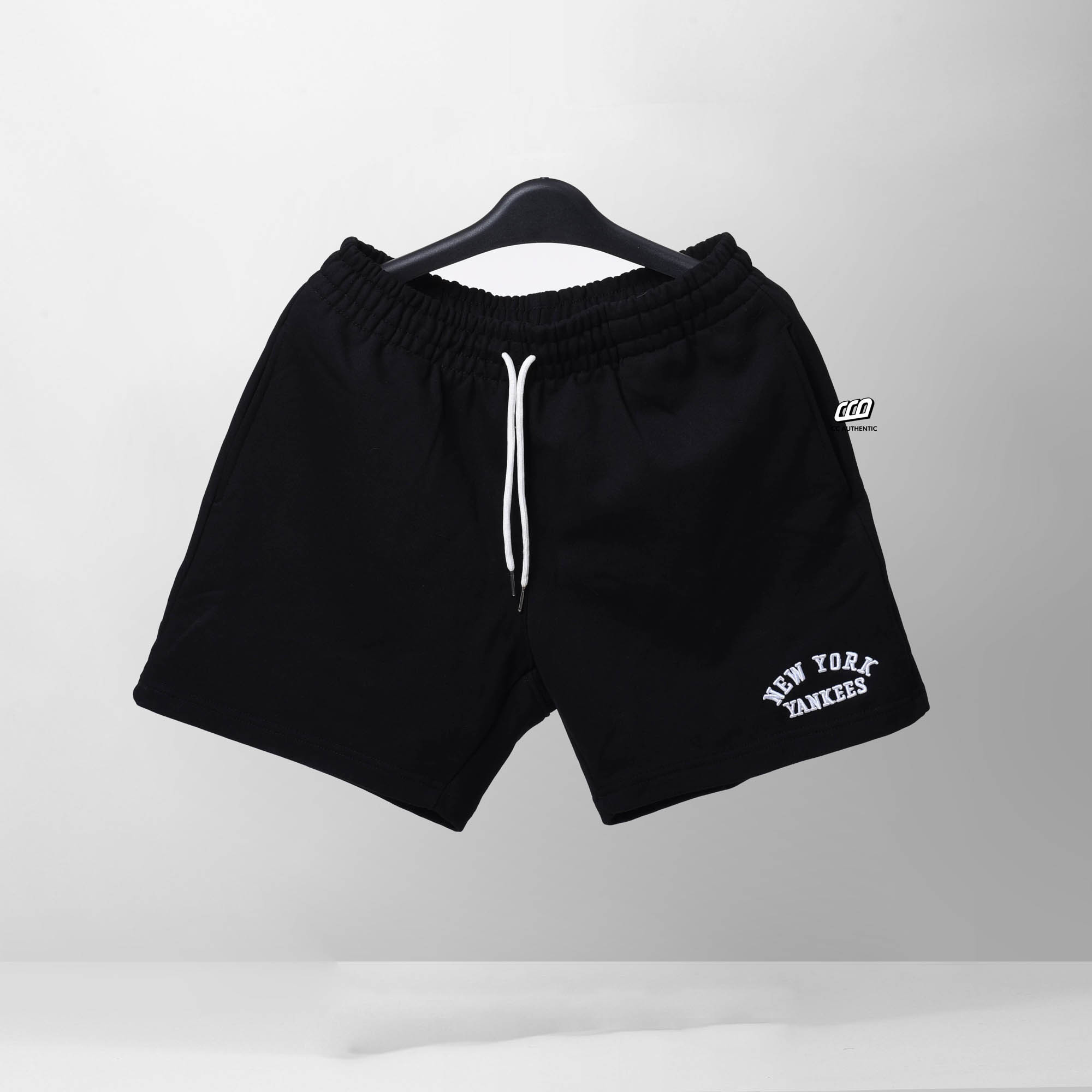 NEW ERA DUAL SHORT - BLACK