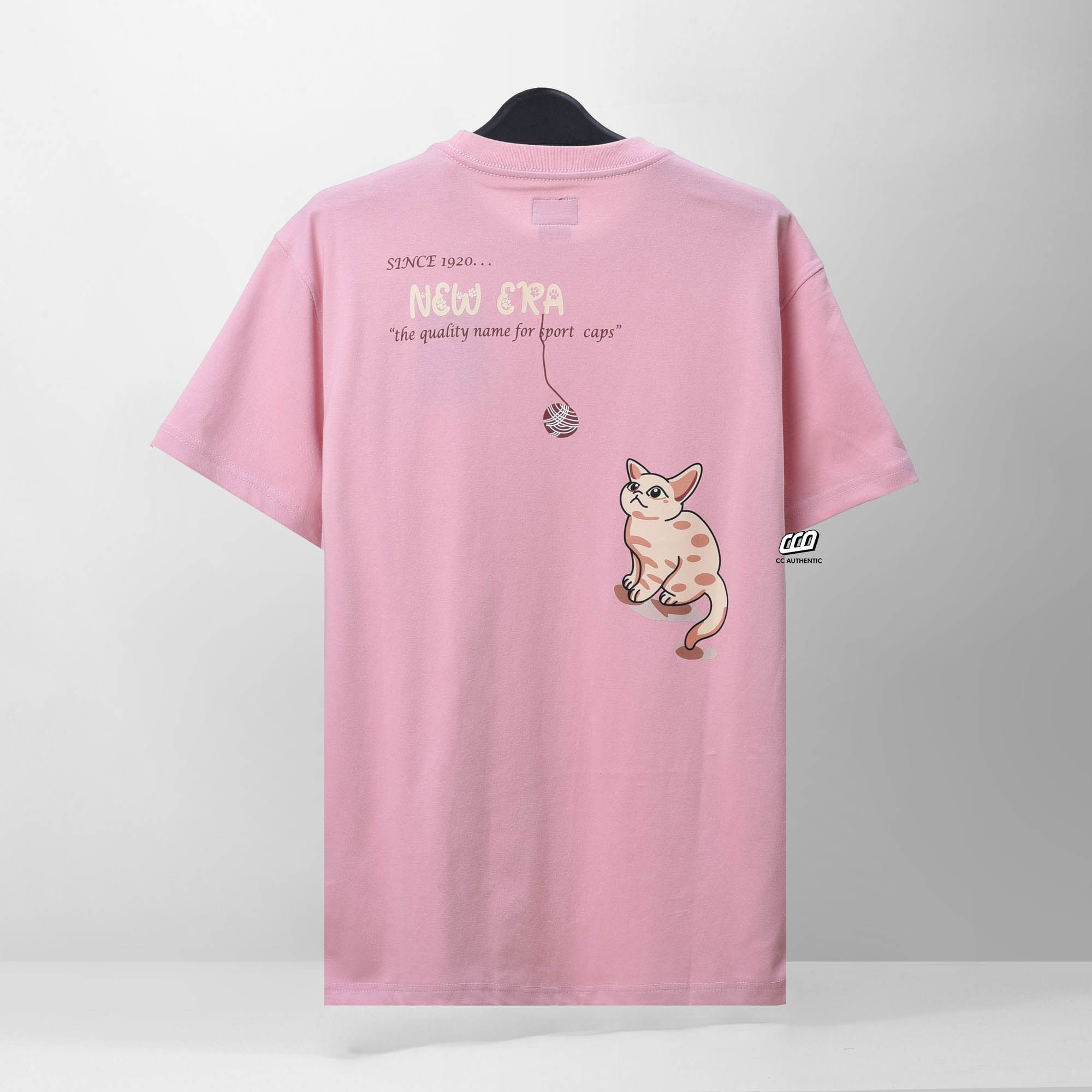 NEW ERA CAT T-SHIRT - PINK