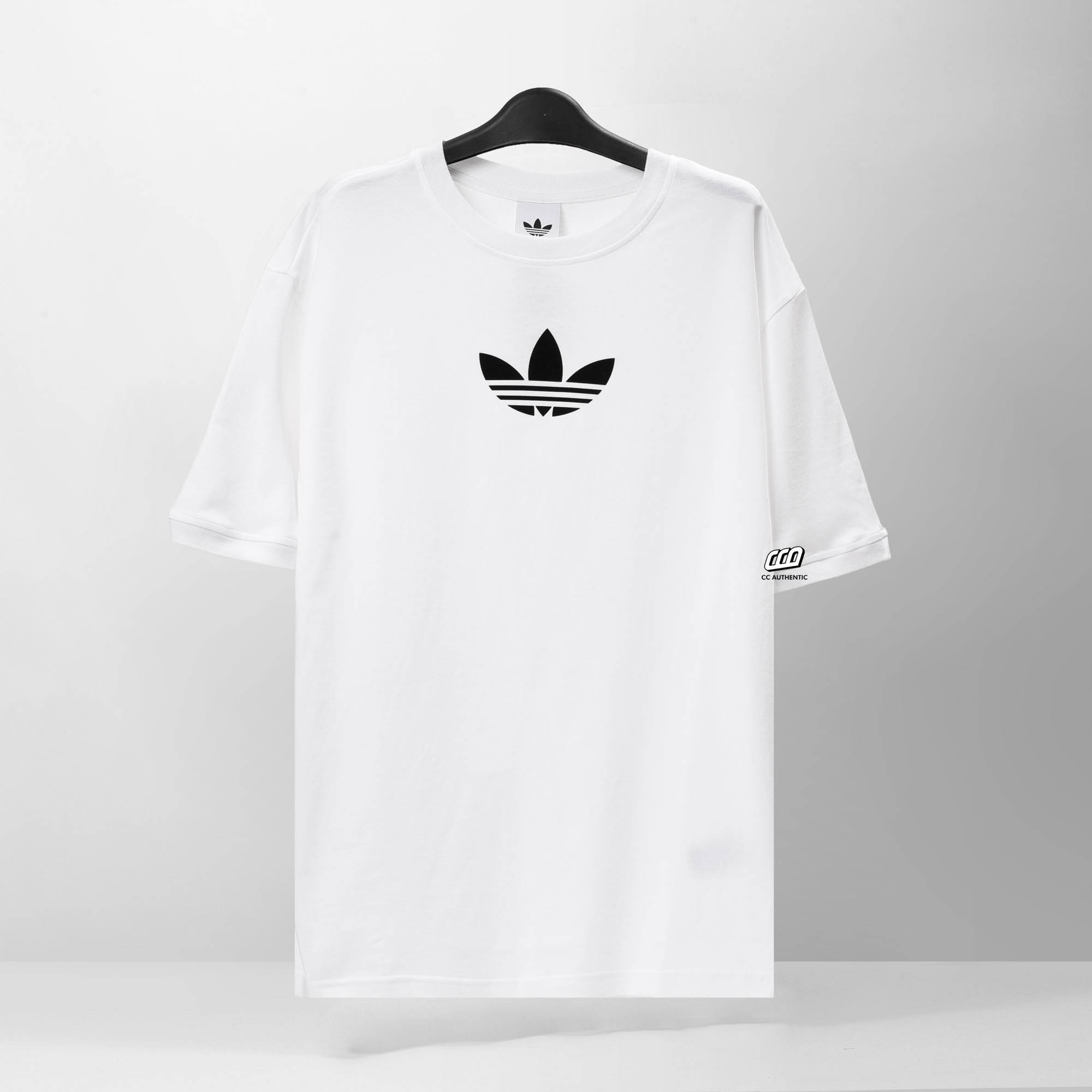 ADIDAS ORIGINALS CENTRE OVERSIZE T-SHIRT - WHITE