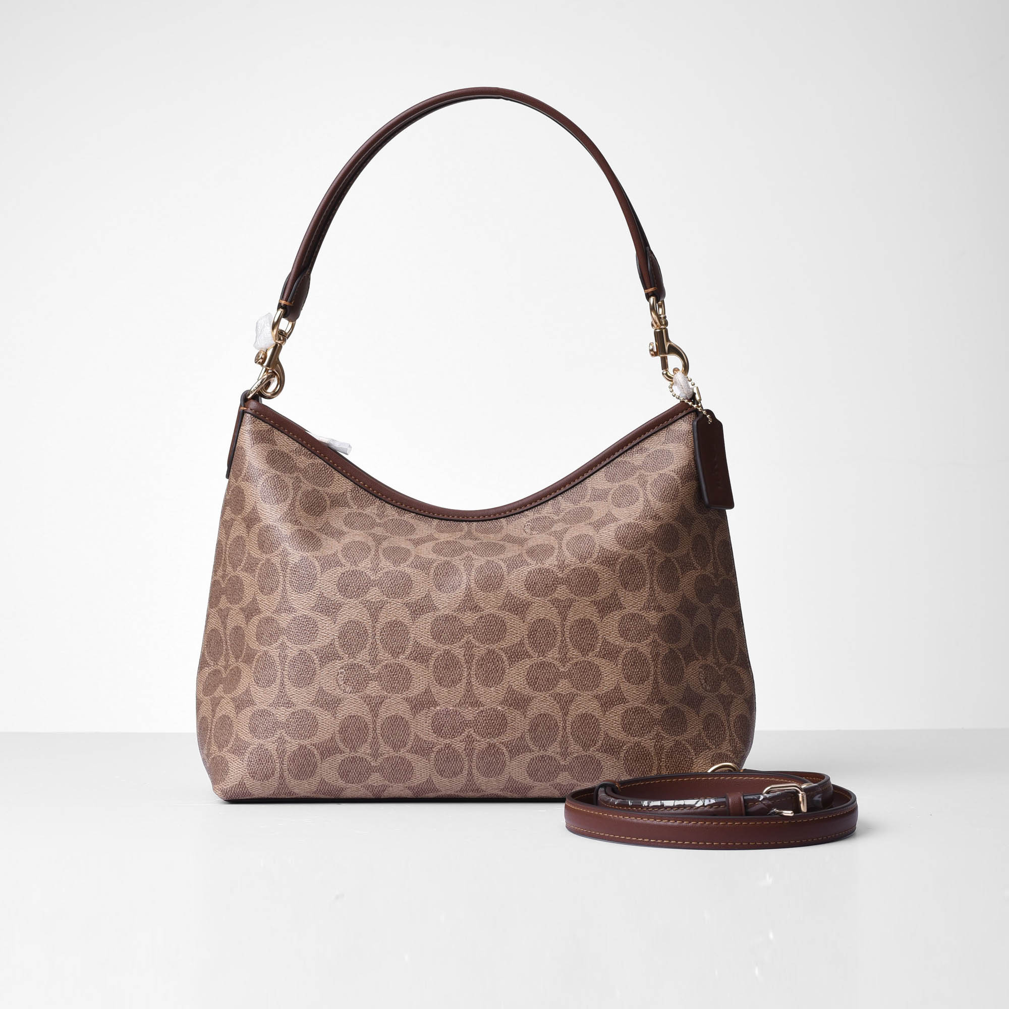 COACH SIGNATURE LAUREL MEDIUM SHOULDER BAG - BROWN