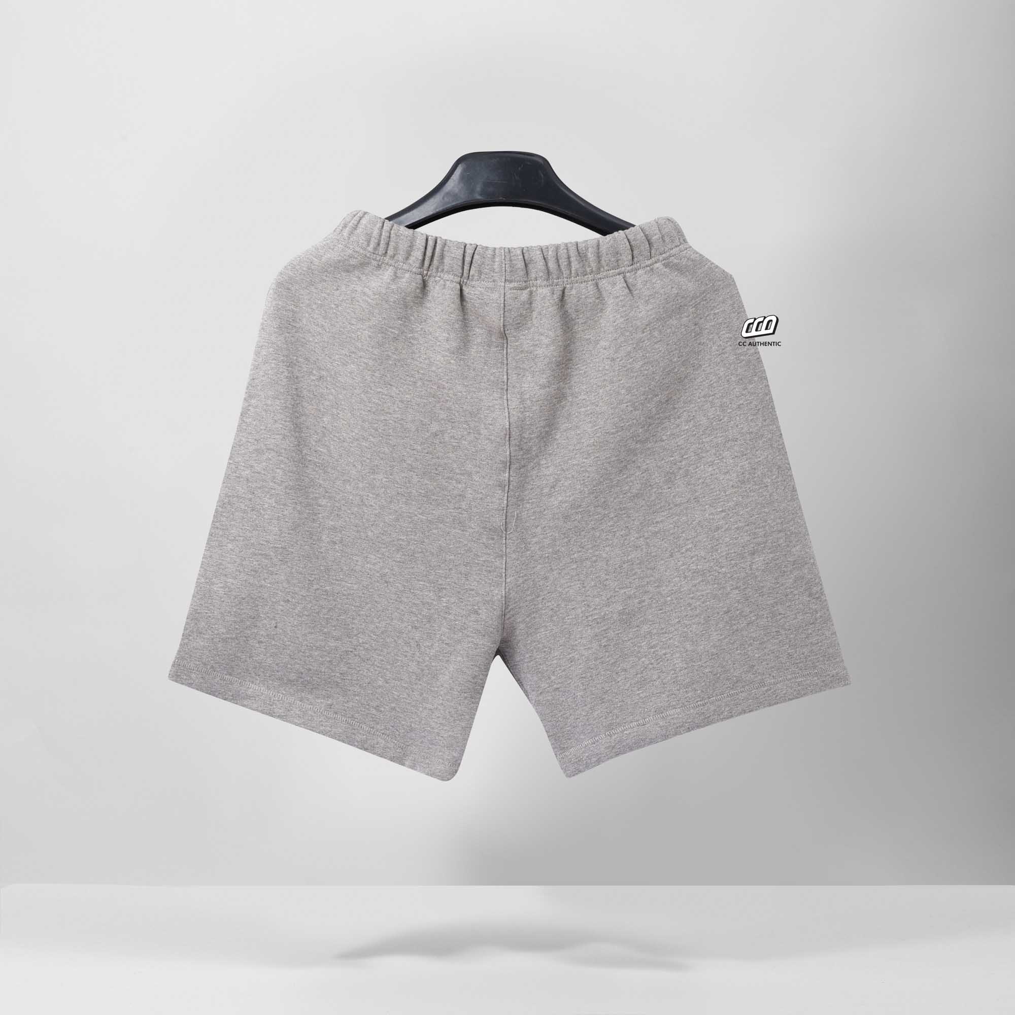 FOG ESSENTIALS SHORT - DARK OATMEAL