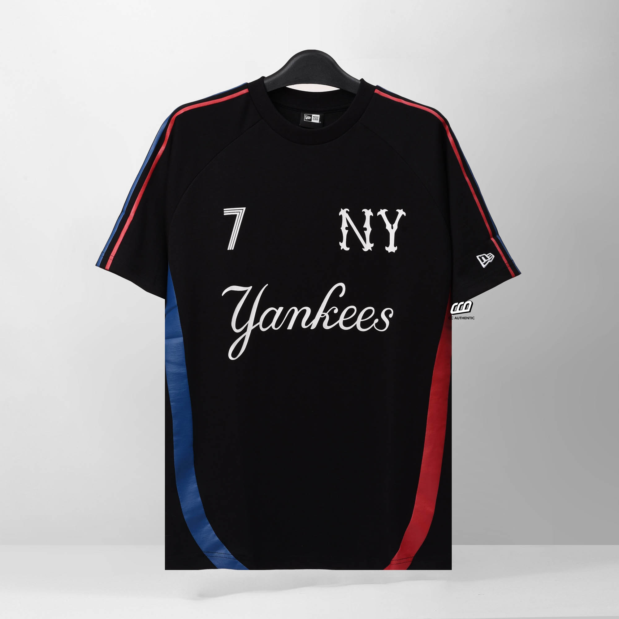 NEW ERA BECKHAM 07 T-SHIRT - BLACK